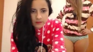 Teen Webcam Party Lesbian